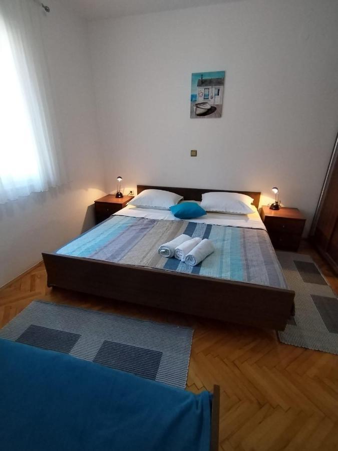 Apartments By The Sea Duce, Omis - 2731 Dugi Rat Exterior photo